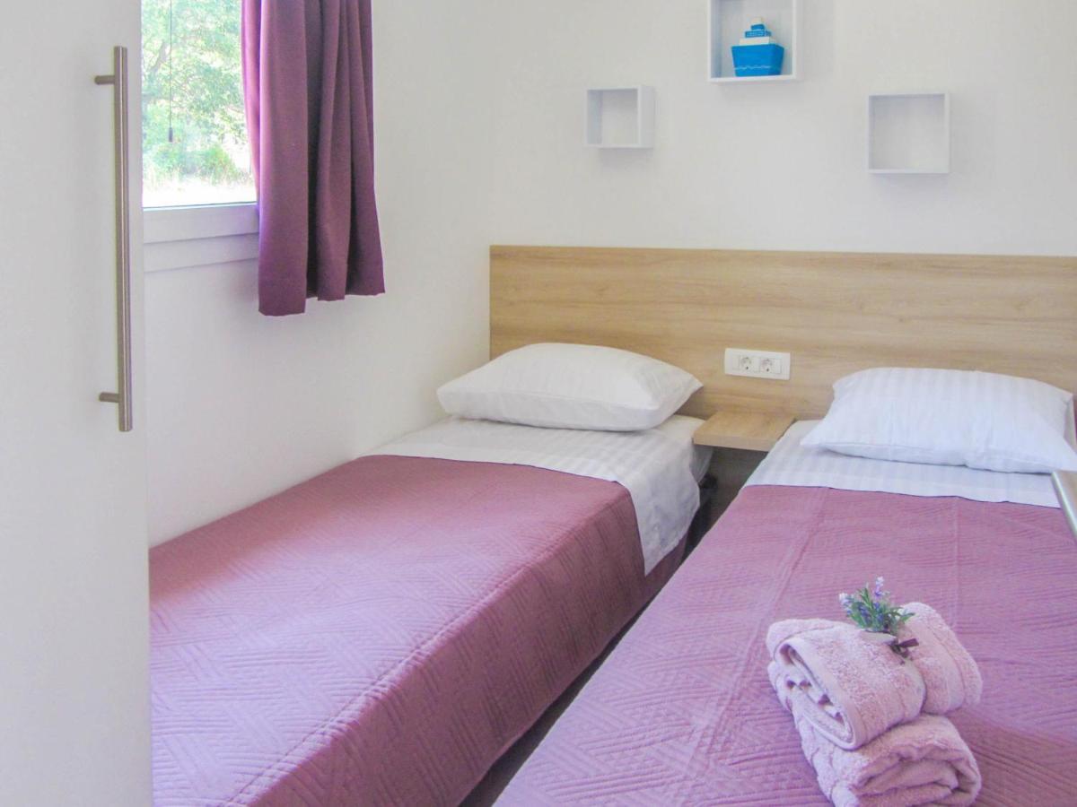 Mobile Home Opal 2 Biograd Na Moru Pokój zdjęcie