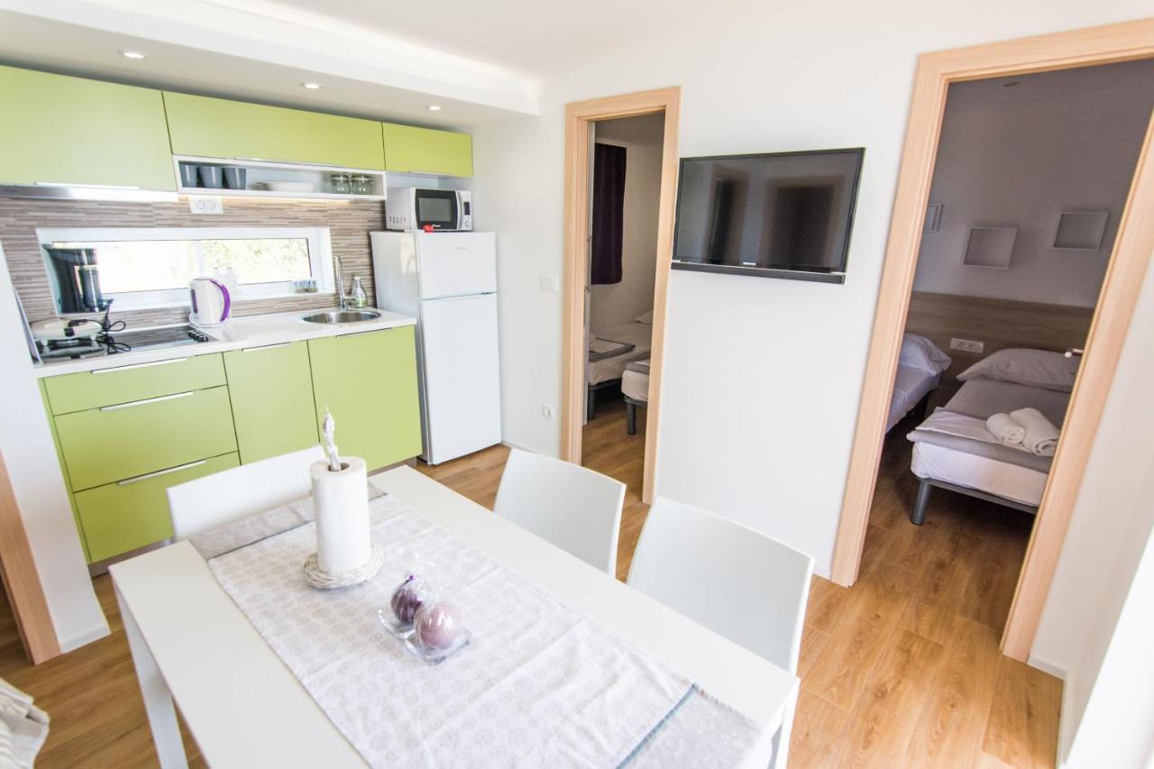 Mobile Home Opal 2 Biograd Na Moru Zewnętrze zdjęcie
